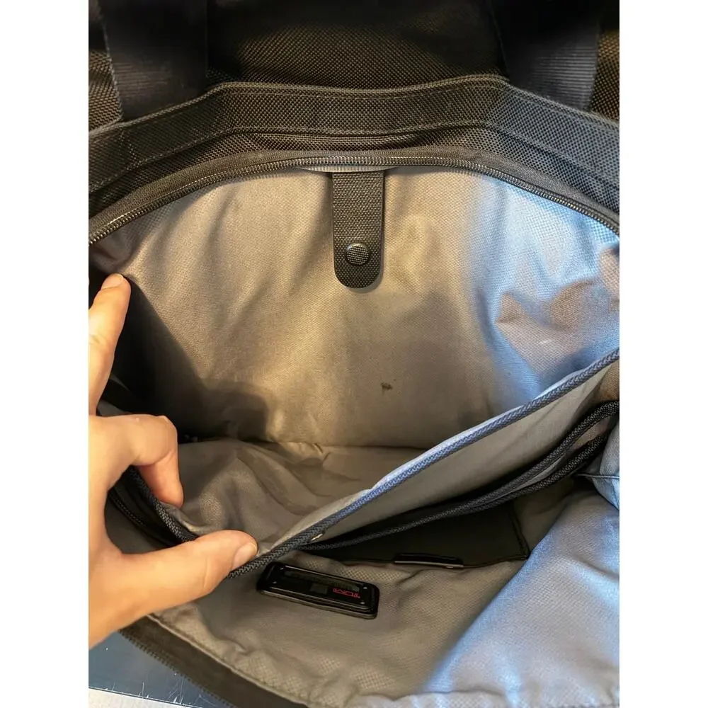 Tumi Alpha Framed Soft Duffel Bag Weekend Travel Commute (flawed- Missing Strap)